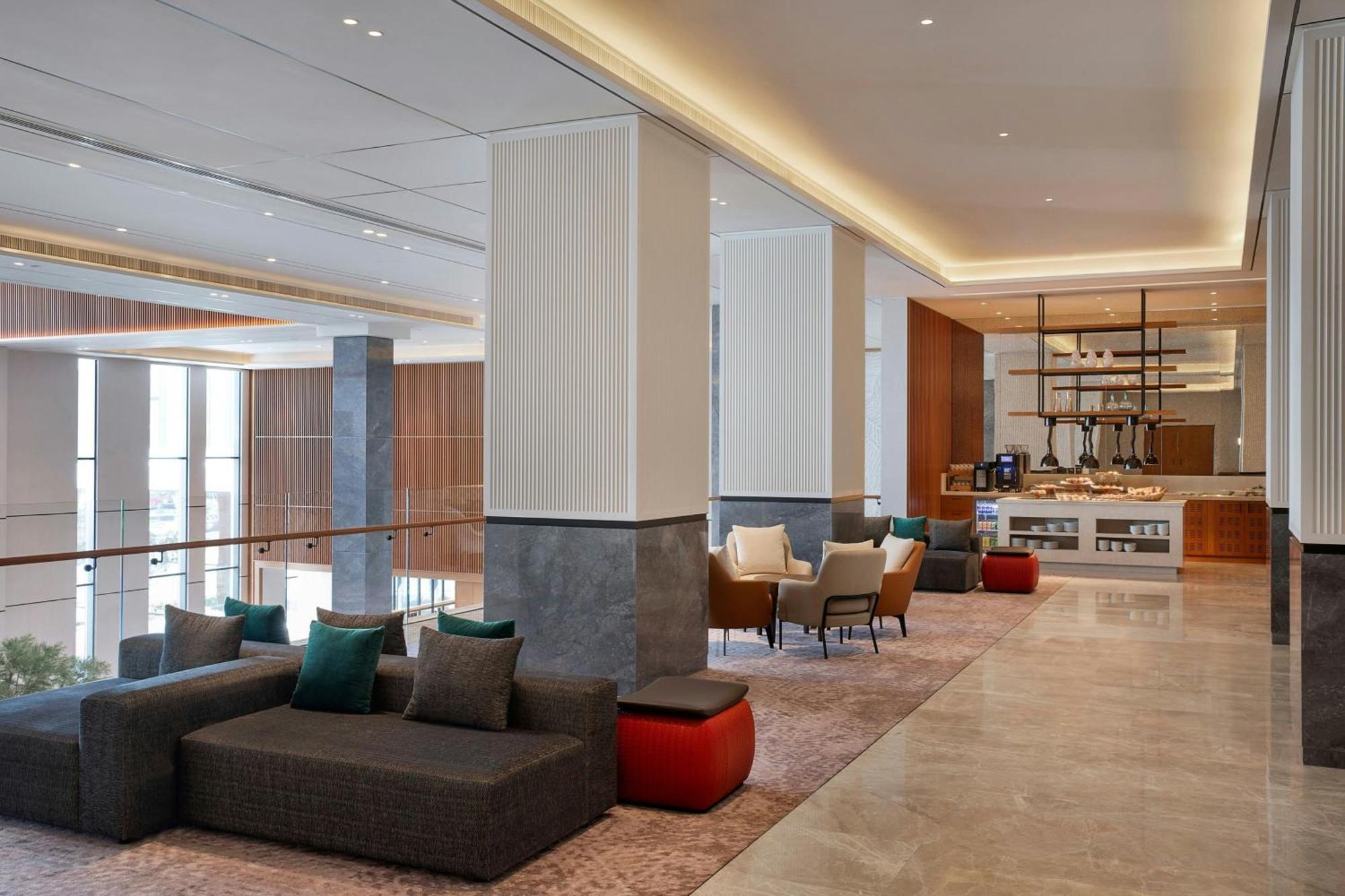 Sheraton Bahrain Hotel Manama Exterior photo