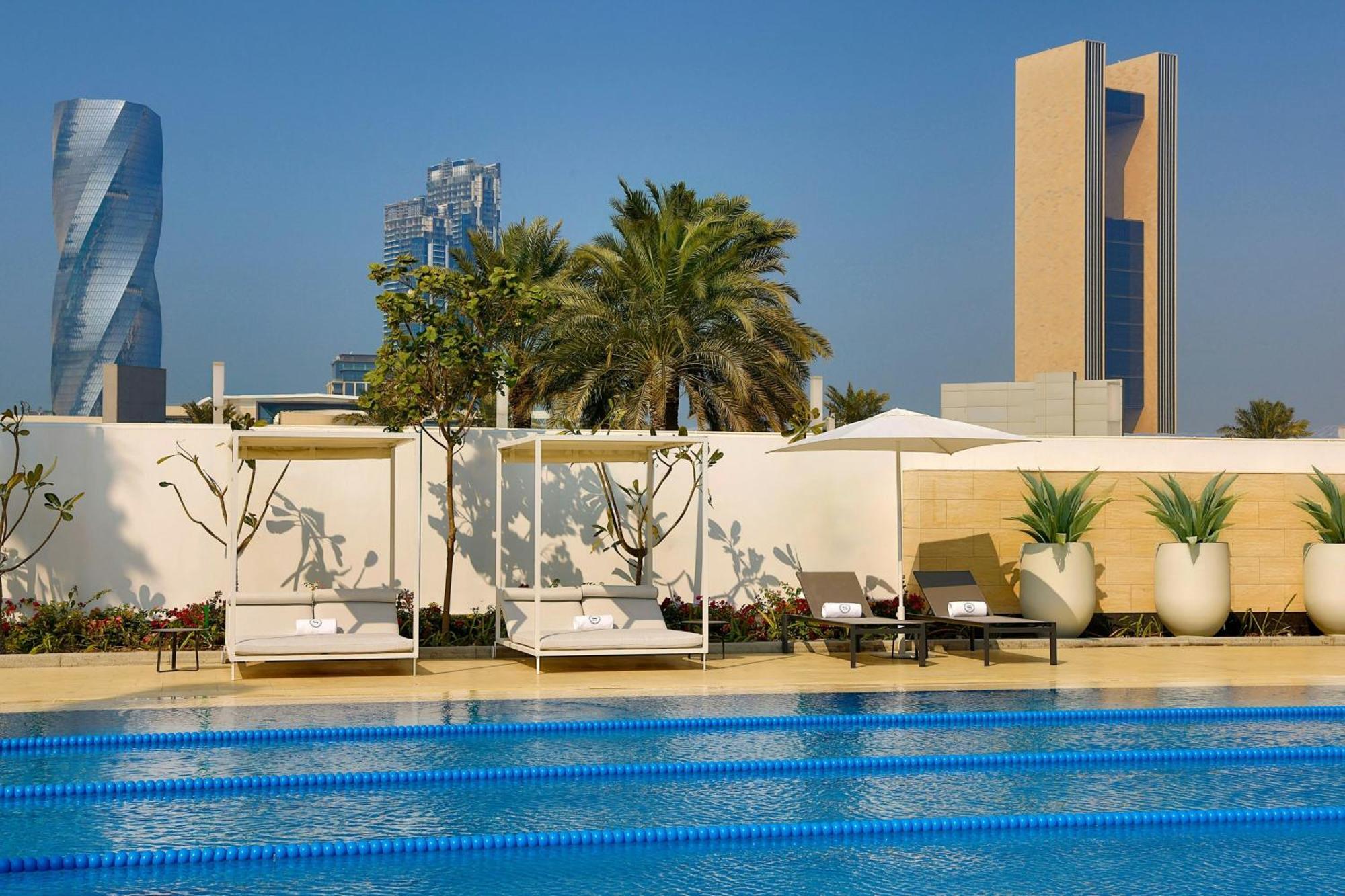 Sheraton Bahrain Hotel Manama Exterior photo