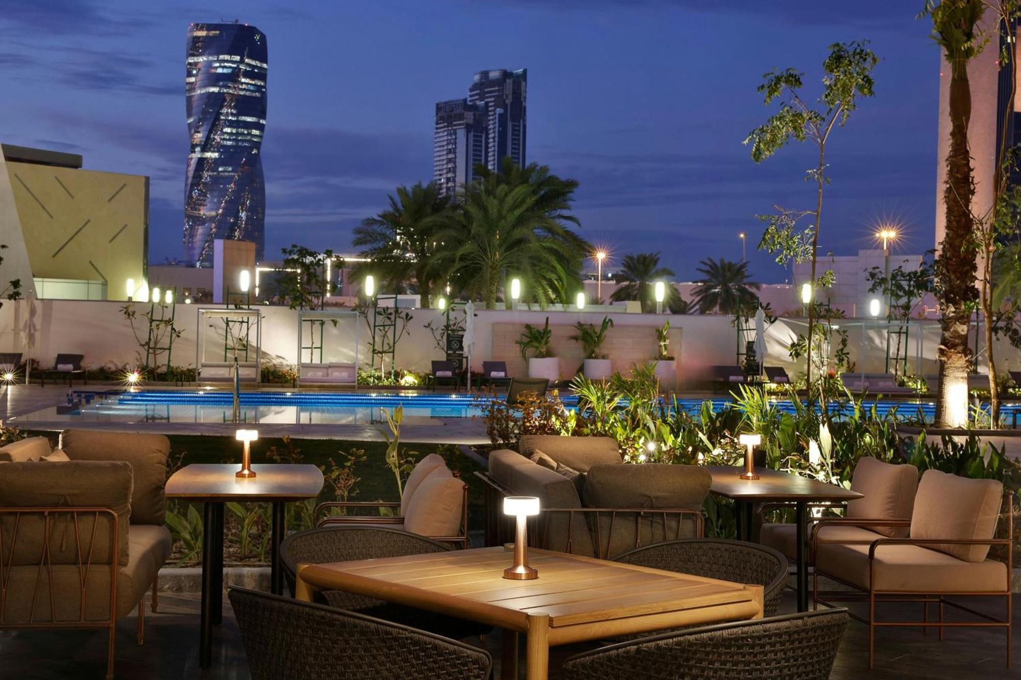 Sheraton Bahrain Hotel Manama Exterior photo